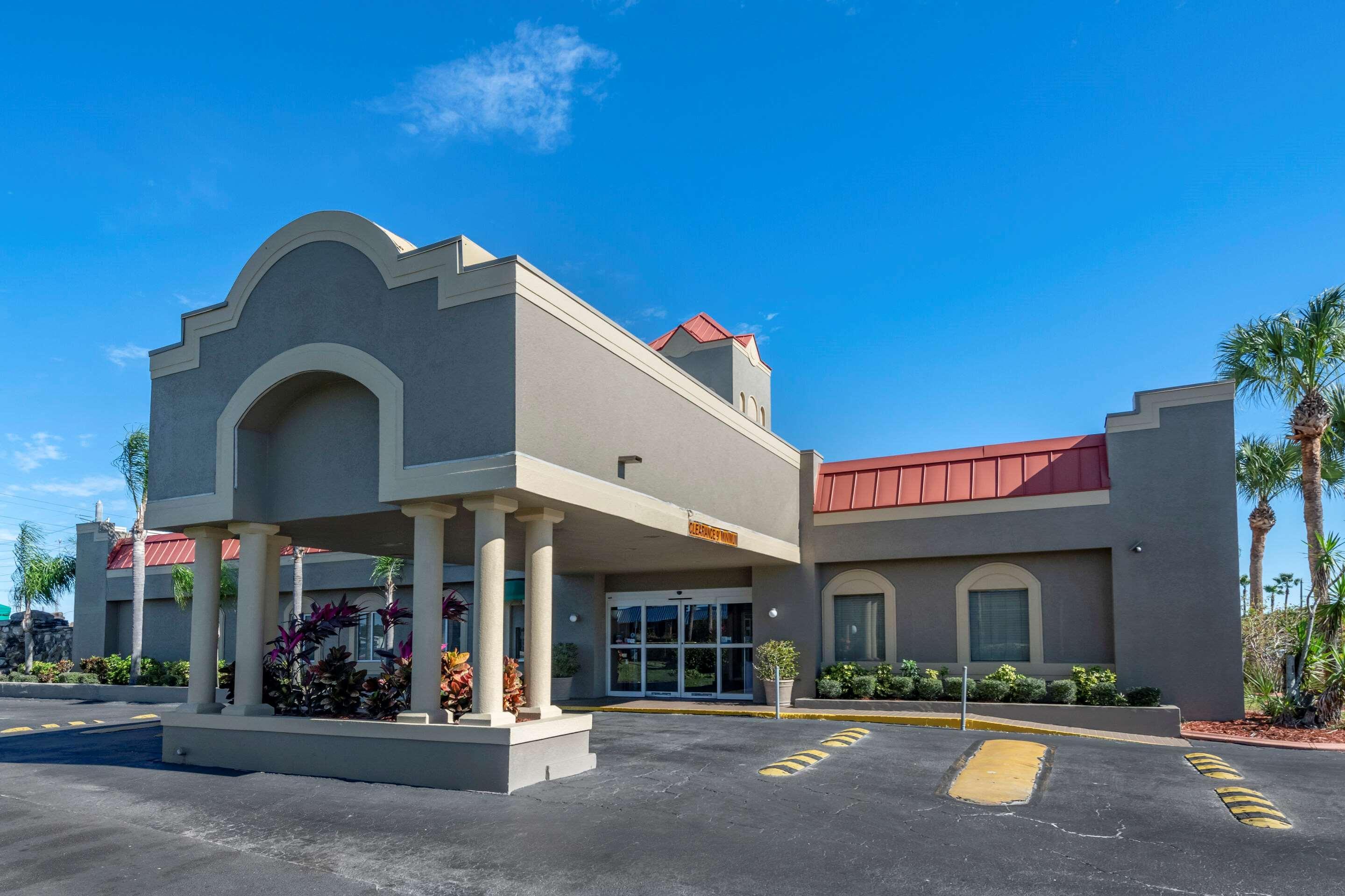 Quality Inn Kennedy Space Center Titusville Bagian luar foto