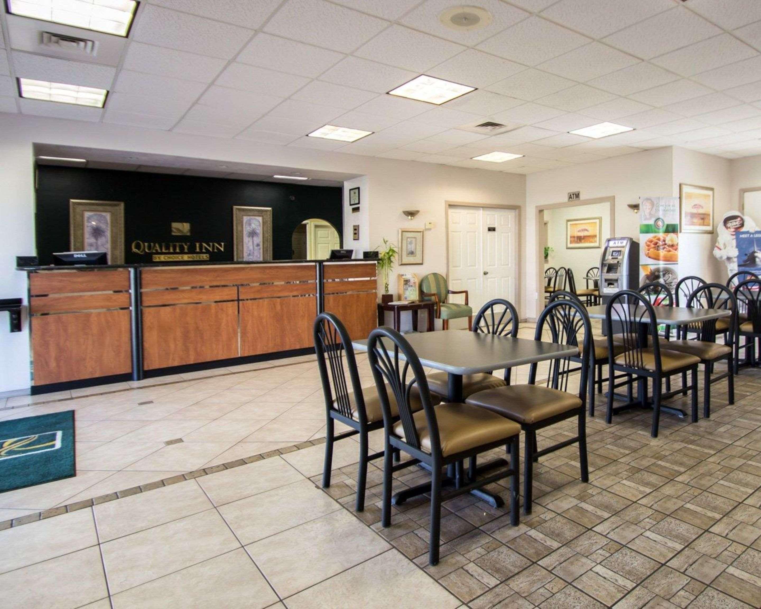 Quality Inn Kennedy Space Center Titusville Bagian luar foto