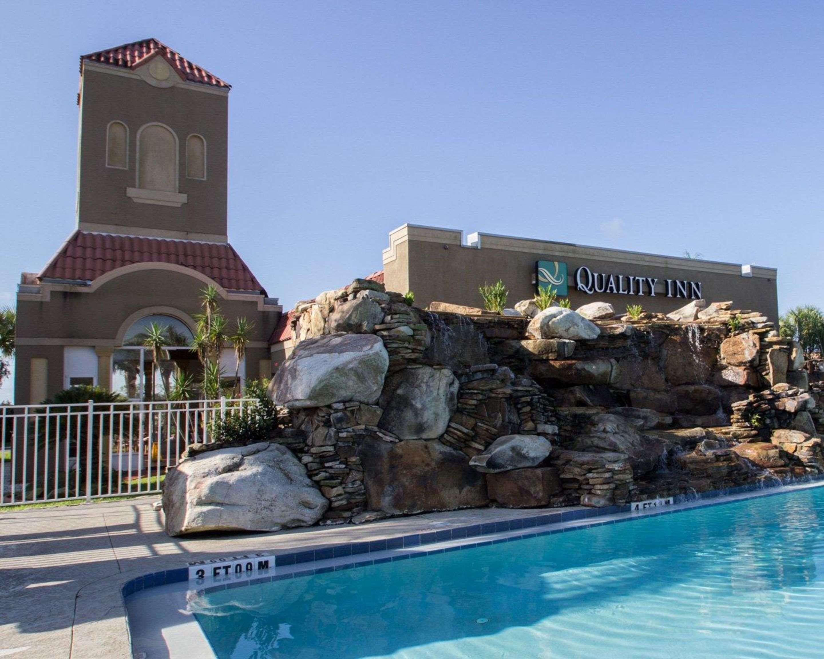 Quality Inn Kennedy Space Center Titusville Bagian luar foto