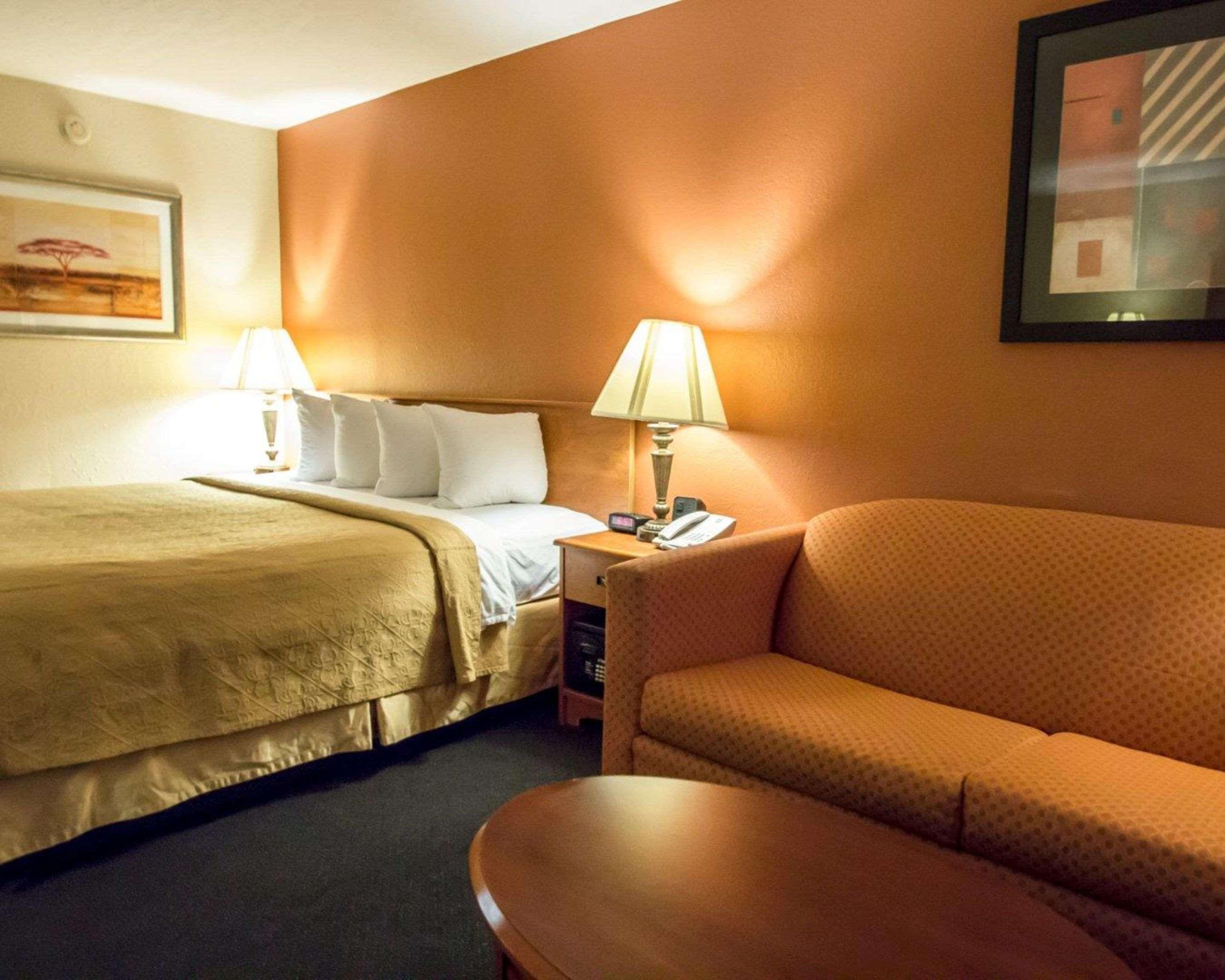 Quality Inn Kennedy Space Center Titusville Bagian luar foto