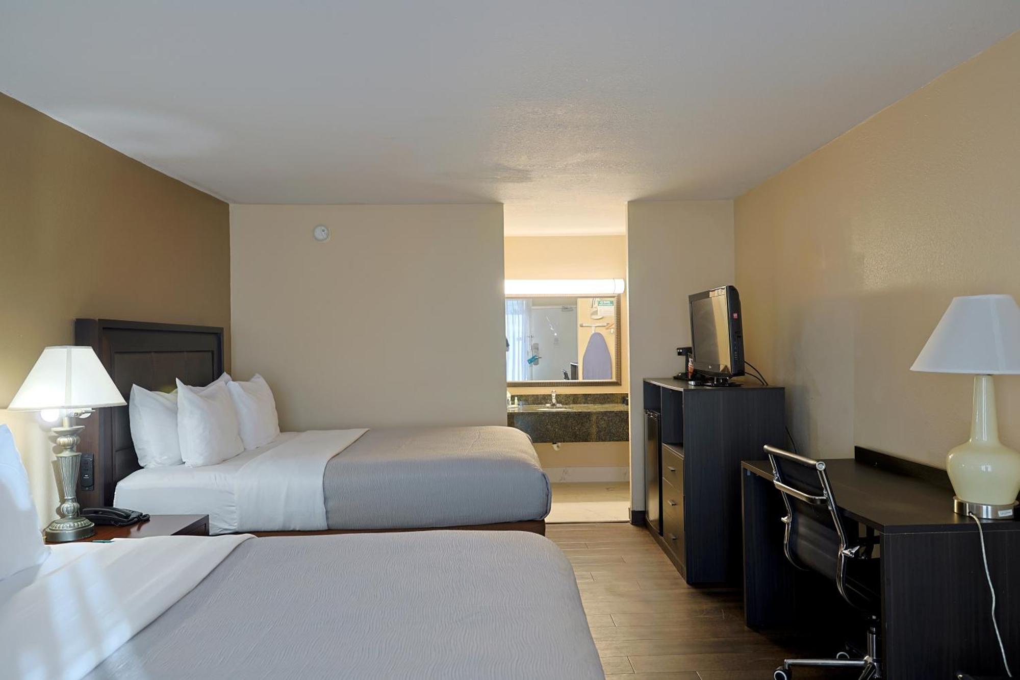 Quality Inn Kennedy Space Center Titusville Bagian luar foto