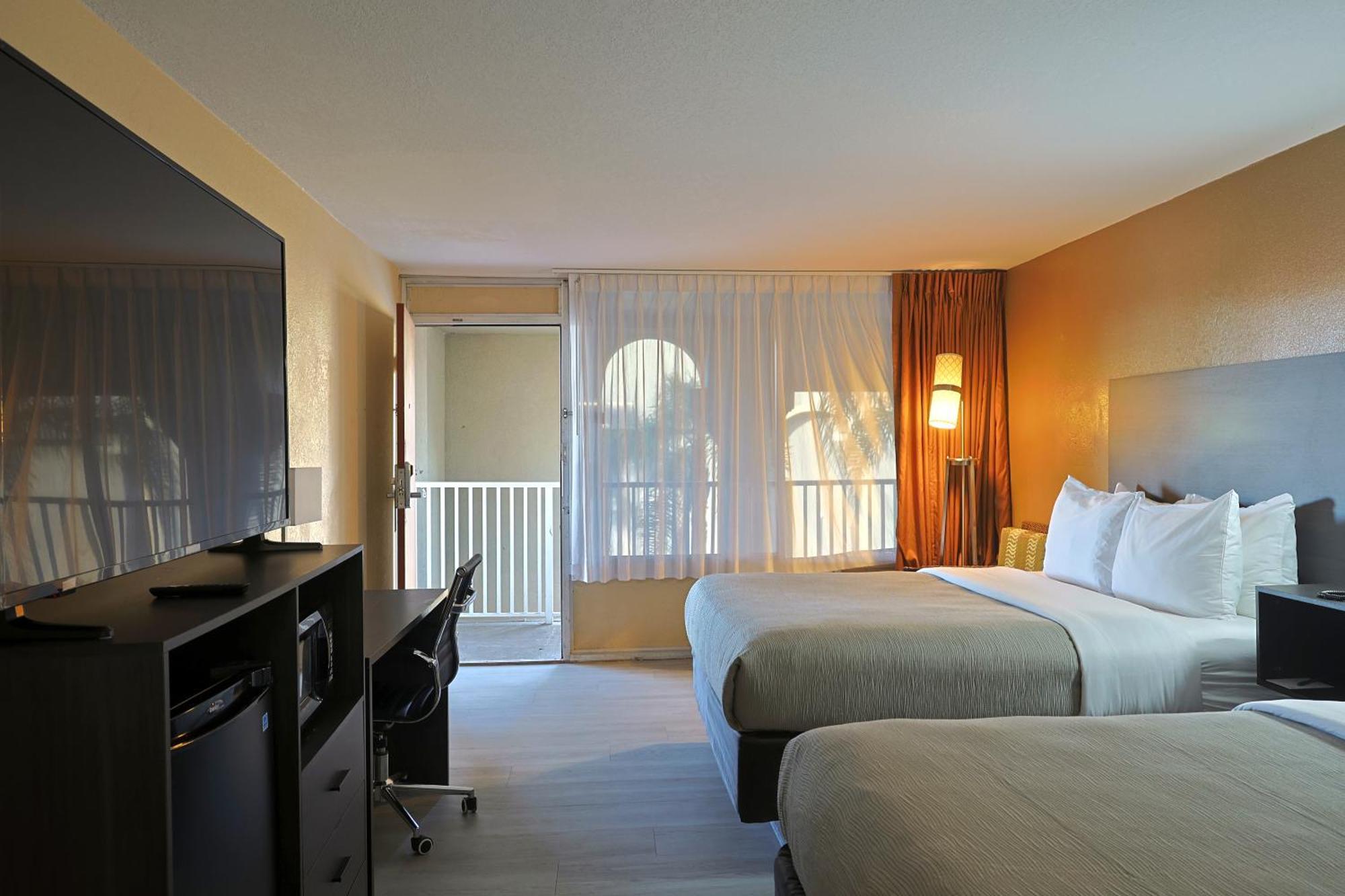 Quality Inn Kennedy Space Center Titusville Bagian luar foto