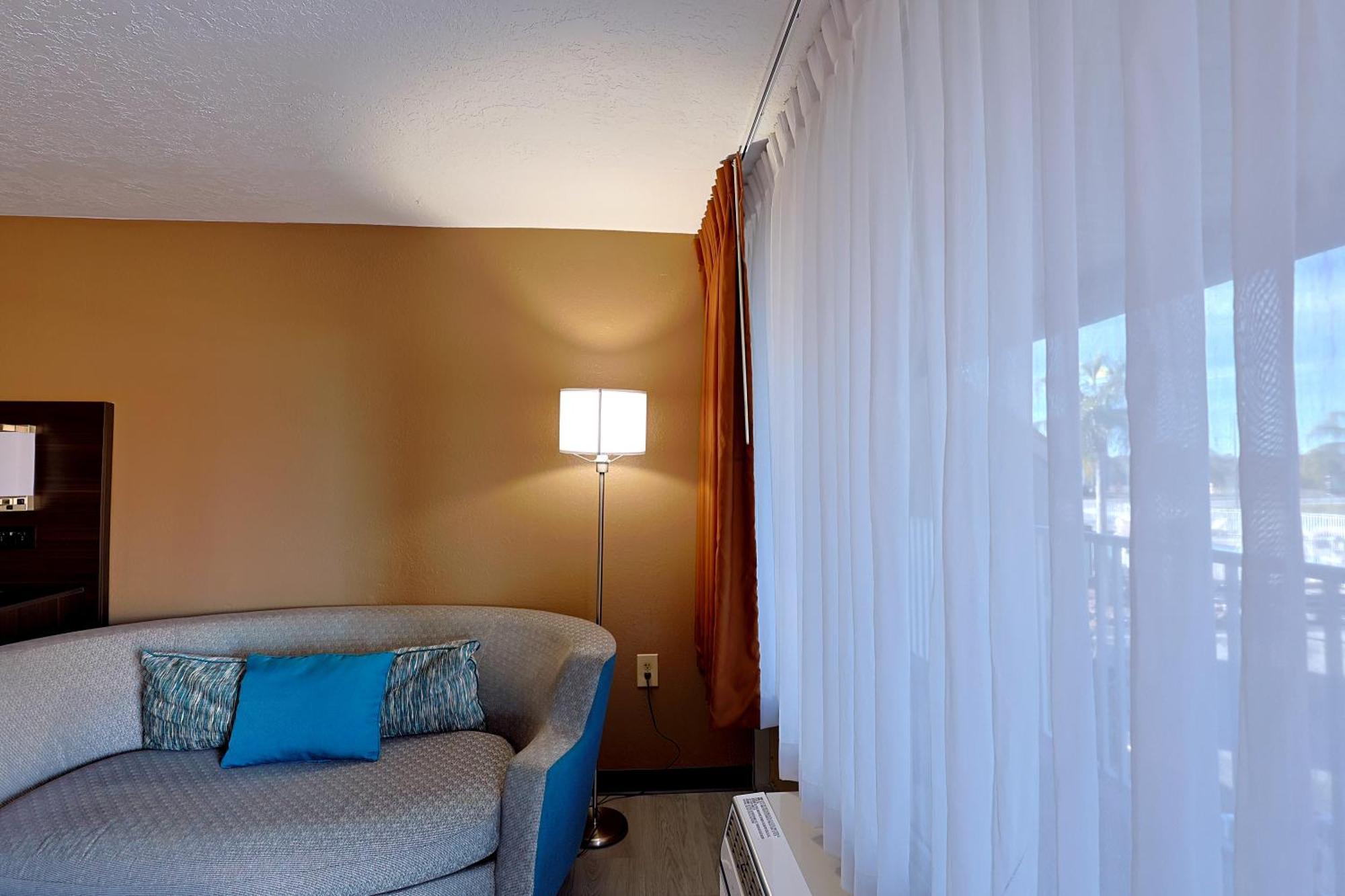 Quality Inn Kennedy Space Center Titusville Bagian luar foto